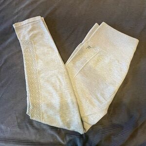 Heather gray Fabletics legging